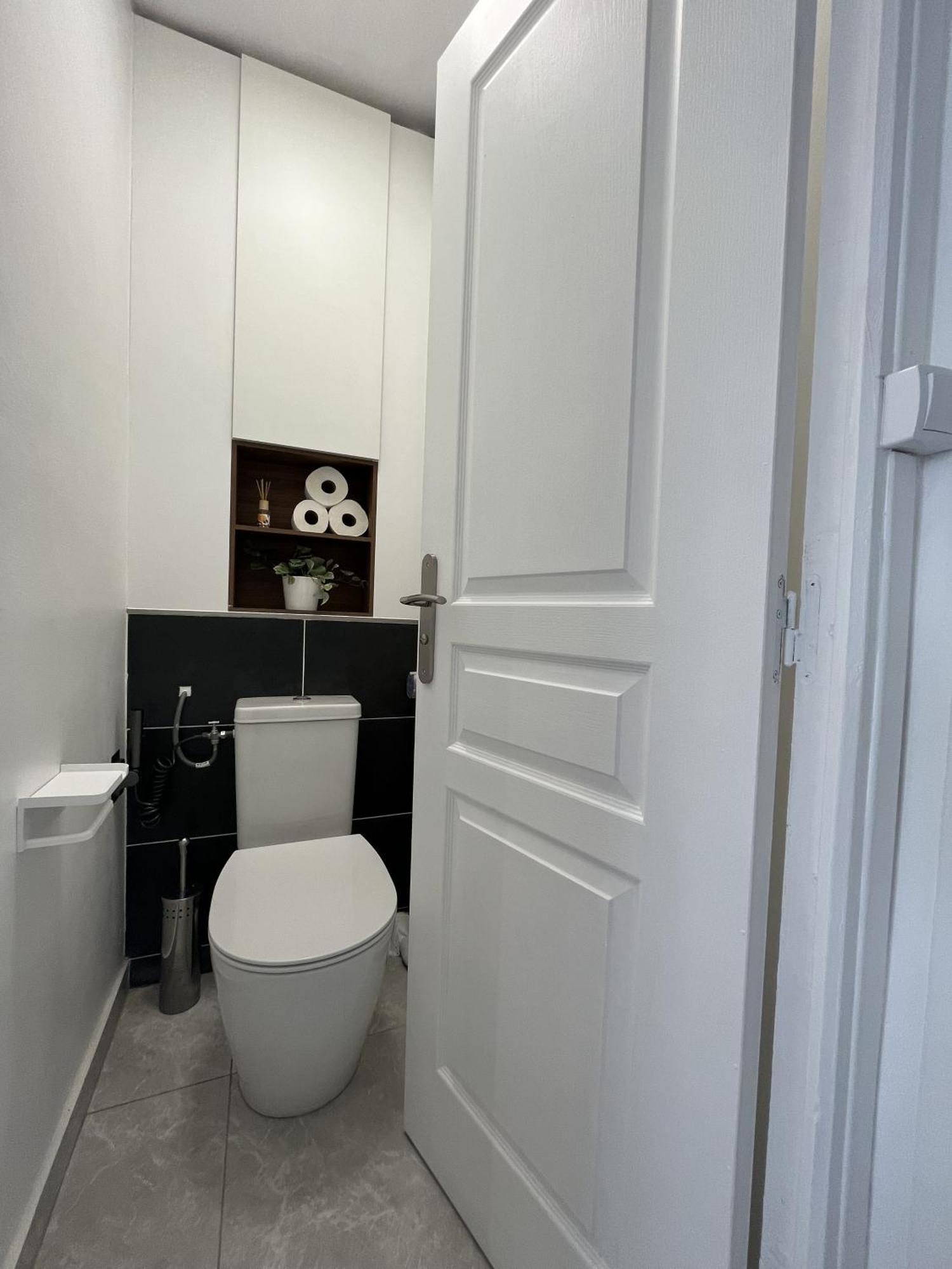 Entire 60M2 Apartment - Close To Paris - Parking - Kitchen - 2Min Rerb - Olympic'24 Bourg-la-Reine Exterior photo